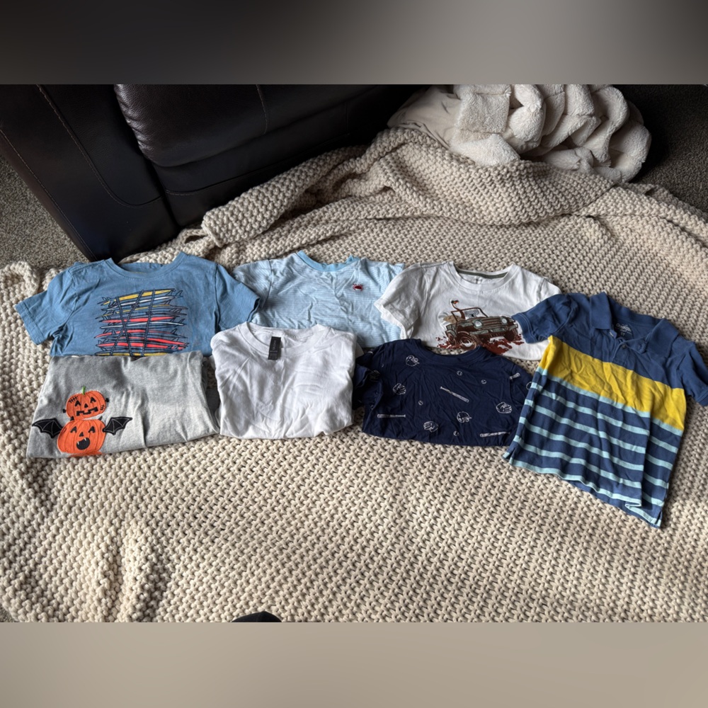 Kids Colorful T-Shirt Set— 7 item shirt lot. Size 5T